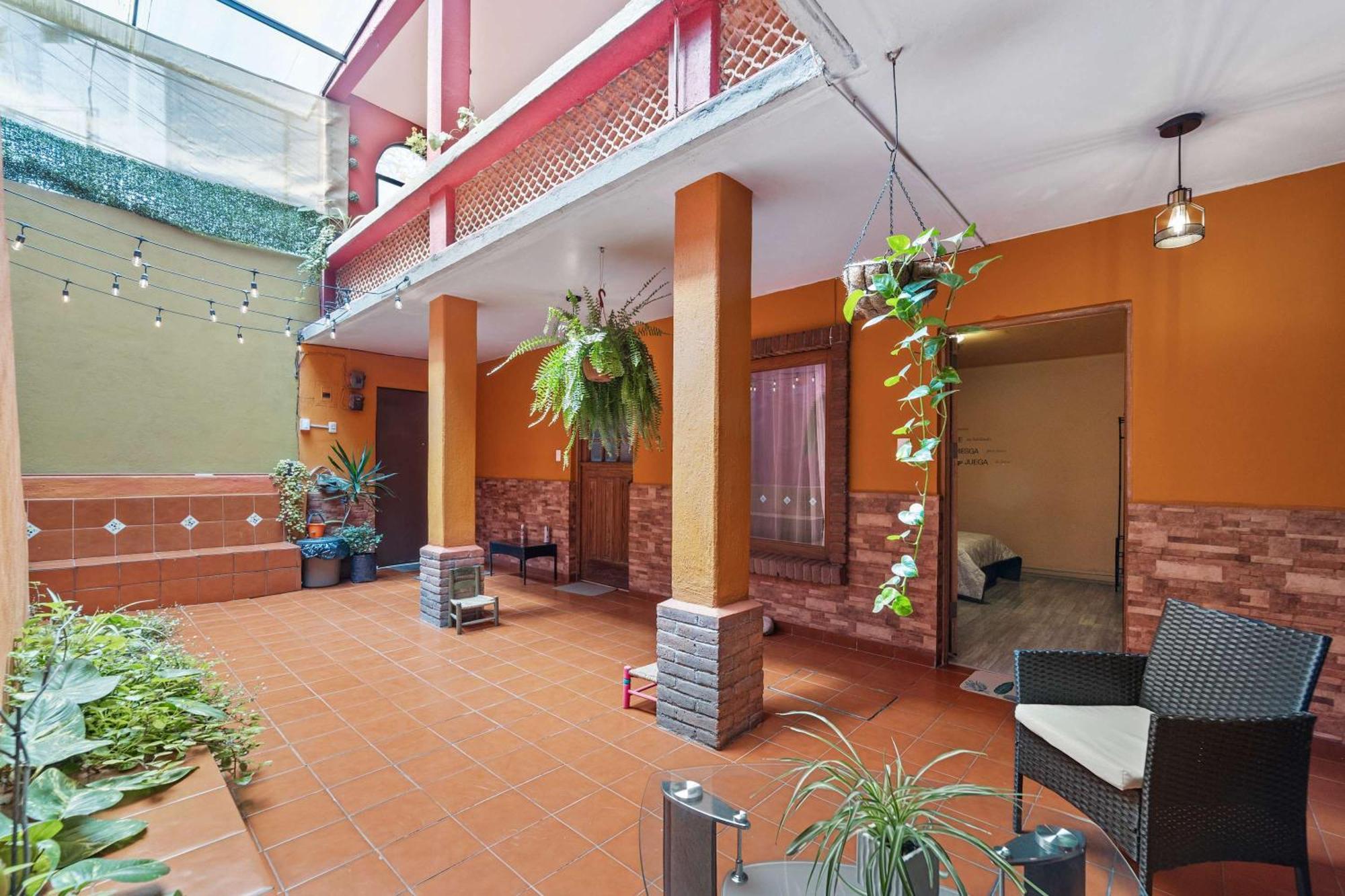 מקסיקו סיטי Charming 2-Bedroom Retreat In Lomas De Bezares מראה חיצוני תמונה